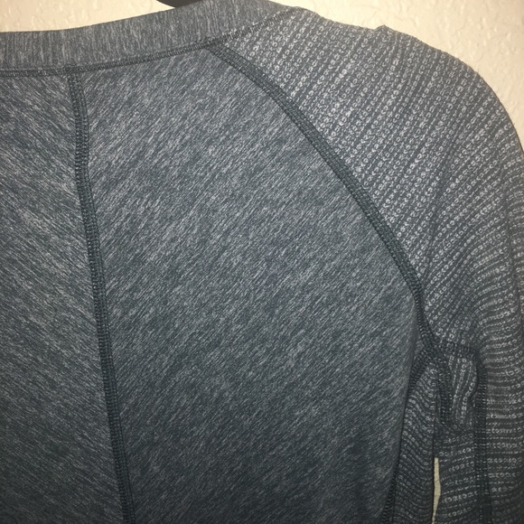 Lululemon pullover - Picture 5 of 5